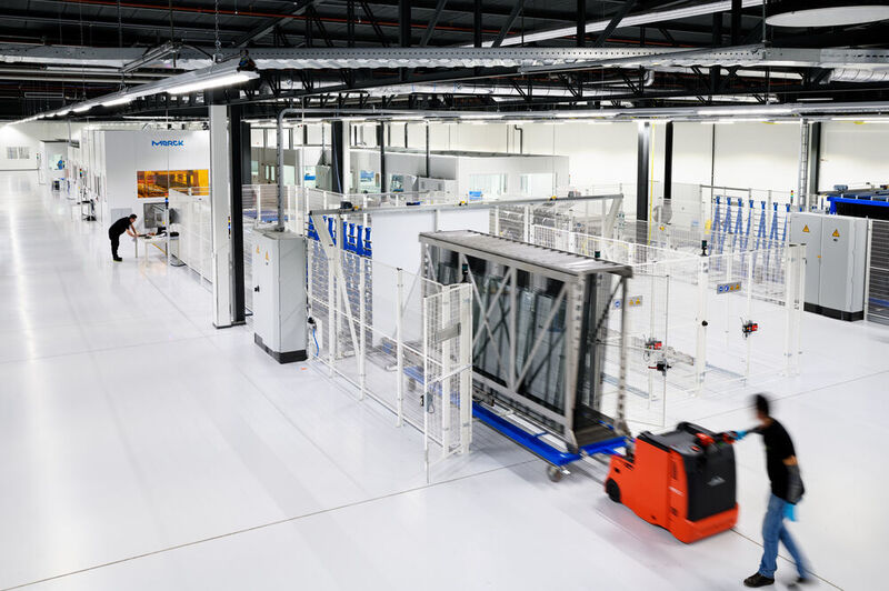 Blick in die neue Produktionshalle in Veldhoven (Merck)