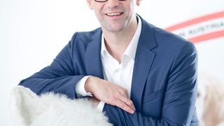 Bernd Berghofer, CEO von Austria Pet Food, ist mit dem Palettenpooling-Service von Chep zufrieden. (Chep)