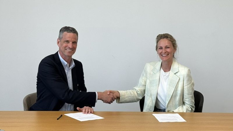 Scott Keeney, CEO von nLight und Marie Langer, CEO of EOS.(Bild:  nLight/EOS)