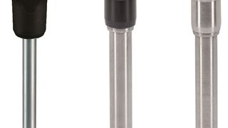 Kugelsperrbolzen mit Pilzgriff, schwarzem Kunststoffgriff und Schutzgriff erweitern das Anwendungsspektrum. (Bild: Erwin Halder)