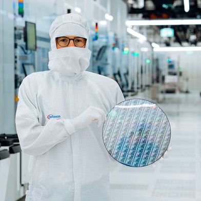 300-mm-GaN-Fertigung: Infineon investiert rund 1,1 Milliarden Euro in den Ausbau seines Standorts Villach. Ab Ende 2027 sollen dort GaN-Leistungshalbleiter auf 300-mm-Wafern in die Hochvolumenfertigung gehen. (Bild: Infineon)