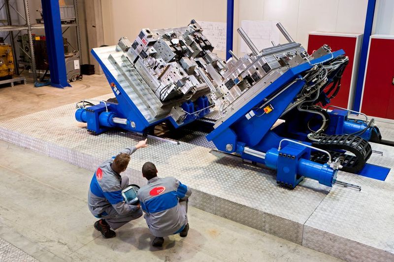 Die Produktion im österreichischen Wieselburg ist laut ZKW ausgelastet. (ZKW/Hartwig Zoegl)