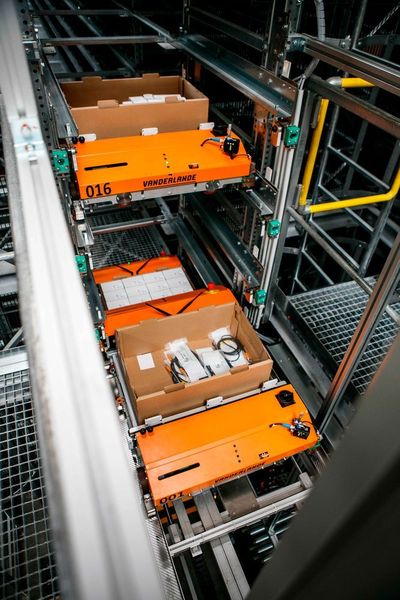 Reibungsloser Adapto-Shuttle-Verkehr. (IFM)