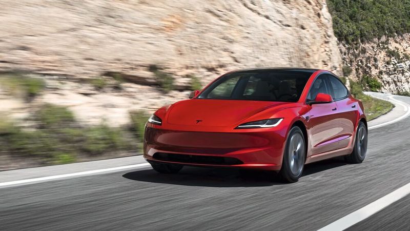 Meistverkauftes Modell der Mittelklasse im September 2026: Tesla Model 3 mit 4.512 Neuzulassungen. (Bild: Tesla)