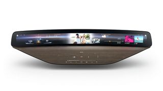 Das „Curved Ultrawide Display“ von Continental kommt auf über 1,2 Meter Bildschirmbreite. (Bild: Continental)