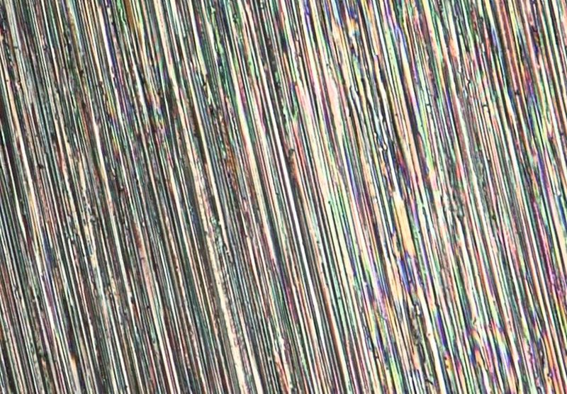 Durch optimierte Prozessparameter und eine verbesserte Zufuhr der Kühlschmierstoffe,
kann beim Schleifen eine wesentlich feinere Oberflächenbeschaffenheit erzielt werden. (Bild: August Steinmeyer)