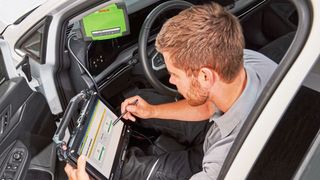 Bosch-Esitronic-Nutzer können den „Remote Diagnostics Service“ jetzt auch mithilfe der KTS-Module 560 und 590 in Anspruch nehmen. (Bild: Bosch)