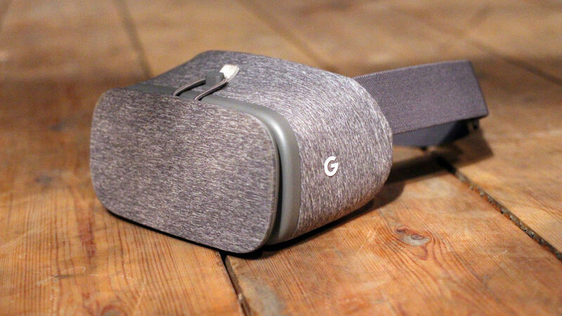 Die erste Gruppe der VR-Headsets, sind die die Low-End-Headsets. Hier zu sehen: Google Daydream. (Flickr / Maurizio Pesce)
