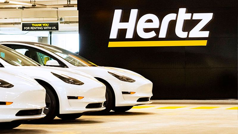Hertz hatte kürzlich bekannt gegeben, 100.000 Tesla-Modelle bestellt zu haben.(Bild:  Hertz)