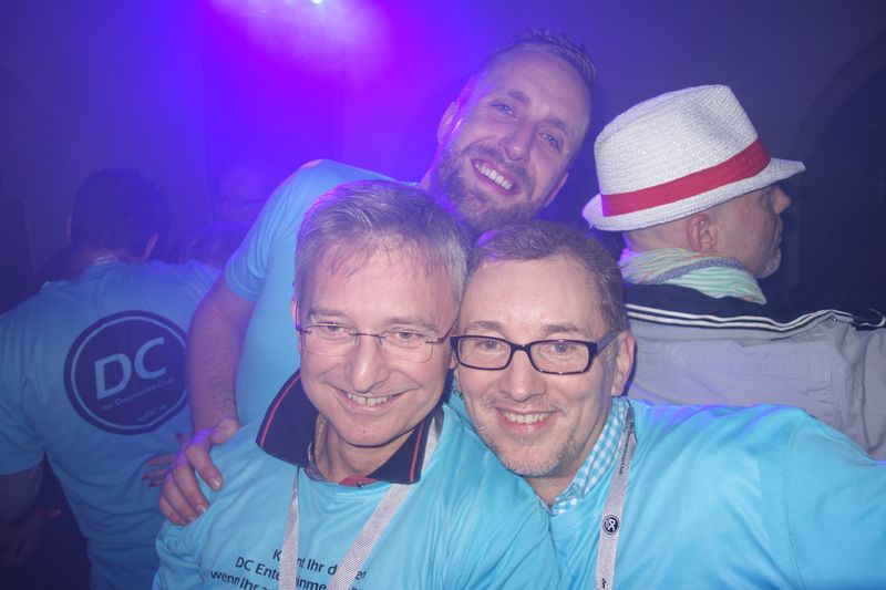 (v. l.) Thomas Jell und Thomas Gass, TP-Link mit Andreas Henschke, Lasmex ()