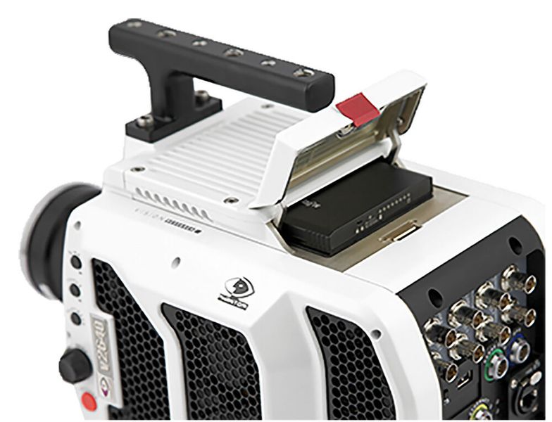 Der austauschbare optionale Cinemag V Speicher bietet bis zu 8 TB und kann 288 GB Daten in weniger als 5 Minuten herunterladen.  (Bild: HS Vision)