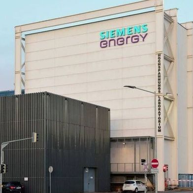 Die Gerüchteküche brodelt! Denn es verdichten sich die Spekulationen um einen Verkauf der Sparte Dampfturbinen. Gewisse Aktionen möglicher Käufer weisen jedenfalls darauf hin, auch wenn sich Siemens Energy selbst in Schweigen hüllt ... (Bild: Siemens Energy)