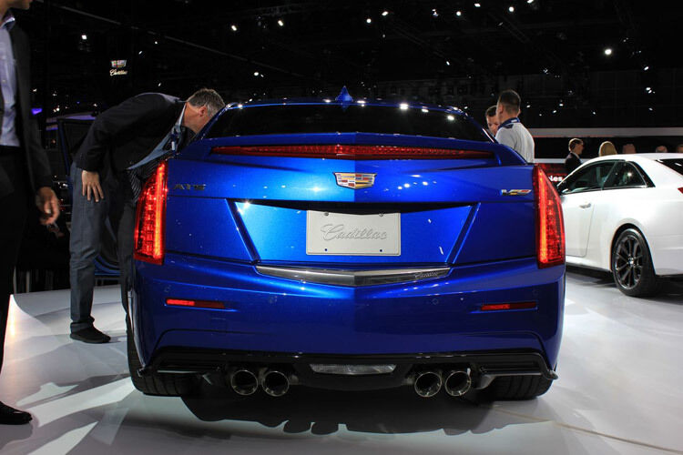 Das Cadillac ATS-V Coupe will mit einem 3,6 Liter großen V6 und 450 PS punkten. (Foto: press-inform)