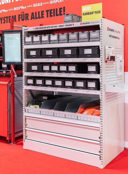 Außer klassische Behälterebenen in Form von gewöhnlichen Fachböden, eröffnet das neue CPS-Kanban flex mittels modularer Schienenfachböden auch die Möglichkeit zu bodenlosen Ebenen.  (Bild: Würth / Th. Möller)