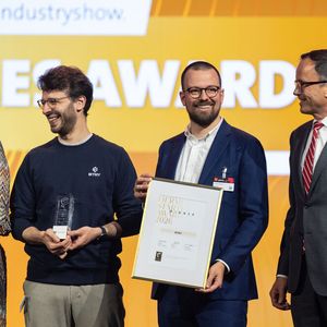 Schweizer Startup BTRY erhält den Hermes Startup Award 2026 für ihre ultradünnen, vollständig flexiblen Feststoffbatterien. Den Hermes Award 2026 gewinnt Schaeffler für eine Plattform für hochintegrierte Aktuatoren, welche speziell für die Anwendung in den Gelenken von humanoiden Robotern konstruiert wurde.(Bild:  Deutsche Messe AG)