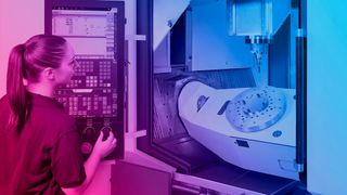 Die neue Erweiterung der OPC UA for Machine Tools Companion Specification erfasst jetzt auch wichtige Betriebsdaten und Kennzahlen und ermöglicht die Integration von Bestandssystemen  (Bild: Chiron Group SE)