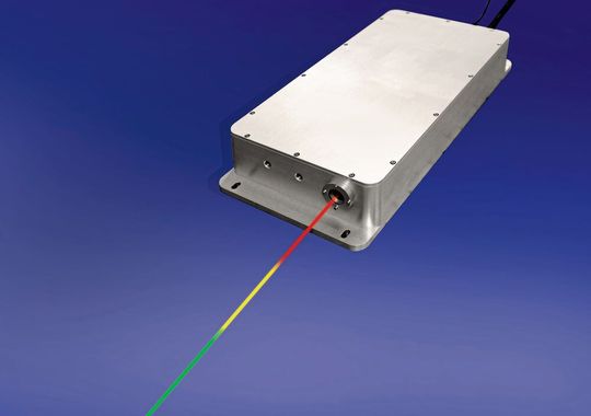 Abb. 3: Erzeugt sehr kurze Laserpulse mit schnellem Umschalten zwischen vier Wellenlängen: der DPSS-Laser „TETRA“.(Bild:  AMS Technologies)