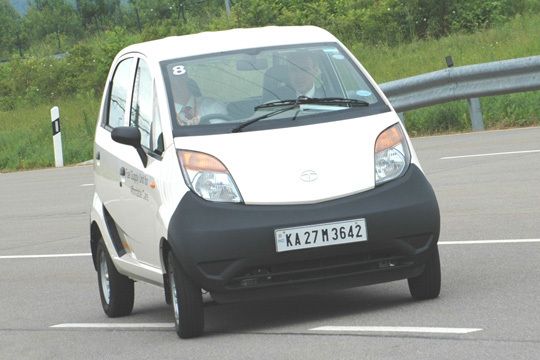 Sparmotorisierung: Der Zweizylinder-Motor hat einen Hubraum von 624 cm³ und leistet 26 kW/35 PS. (Archiv: Vogel Business Media)