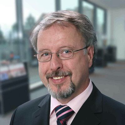 Manfred Müller, Product Manager bei Multi-Contact: „Der evolutionäre Veränderungsprozess in der Industrie verlässt immer öfter den offiziellen Rahmen der Normen und kommt zu eigenen Standards.“ (Bild: Multi-Contact)