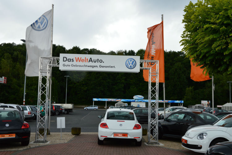 Am Standort Bochum hat Tiemeyer auch ein großes Gebrauchtwagenzentrum für VW Weltauto. (Foto: Udo Schwickal)