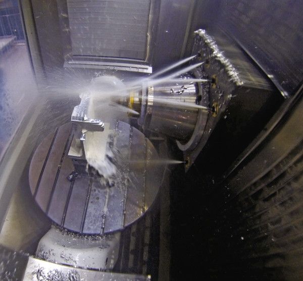 Horizontal spindle configuration provides additional machining advantages as chips and coolants automatically fall away from the workpiece, the supplier explained (Source: Handtmann)