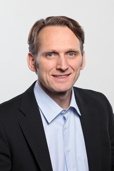 Hartwig Laute ist Geschäftsführer der weltweit größten Niederlassung – der Recommind GmbH in Bonn und Director European Sales. Er ist für die Koordination der in Bonn ansässigen Software-Kernentwicklung, des operativen europäischen Geschäfts und für den Verkauf und die Verkaufsstrategie in Europa verantwortlich. (Foto: Gary Wagner)