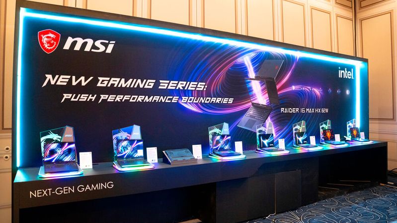 Eine ganze Reihe neuer Gaming-Notebooks aus den Serien Raider, Stealth und Crosshair stellte MSI auf der CES in Las Vegas vor, teilweise mit Intels Panther-Lake-Prozessor. (Bild:  MSI)