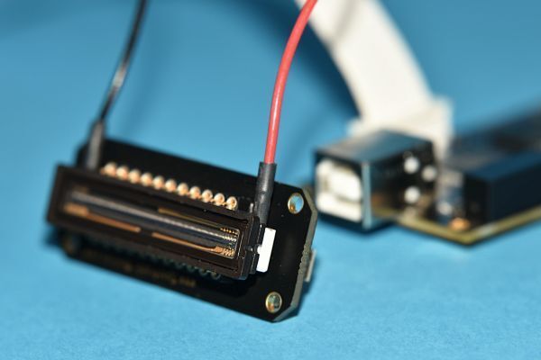 Bild 1: Peltier-Elemente ermöglichen eine definierte Temperierung empfindlicher Bauteile. (Eureca Messtechnik)