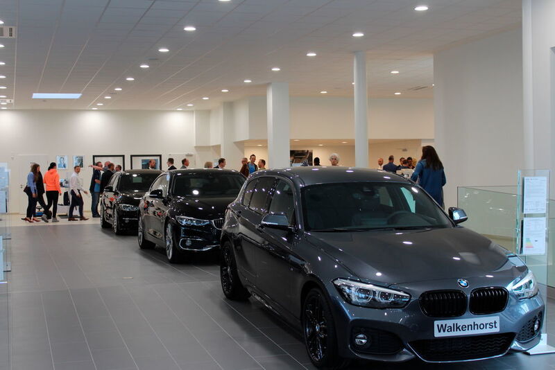 Sowohl der BMW- als auch der Hyundai-Showroom wurden komplett neu errichtet. (Walkenhorst-Gruppe)
