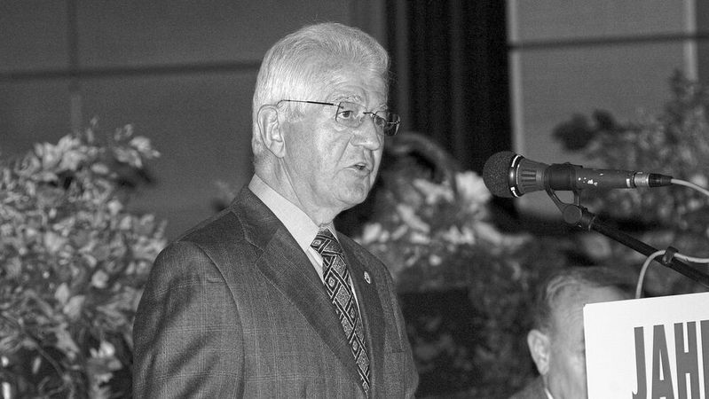 Wilfried Grampp, Ehrenobermeister der Kfz-Innung Unterfranken, hat sich auch im Landesinnungsverband eingebracht.