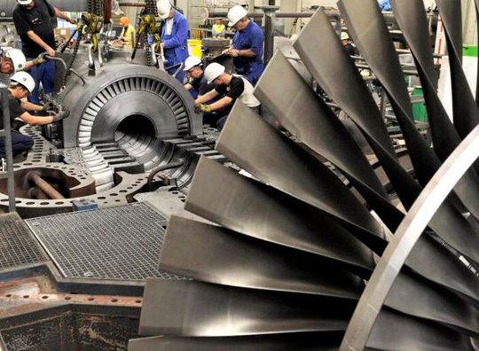 Die Wirtschaftsprüfungs- und Beratungsgesellschaft PWC hat deutsche Maschinenbauer befragt, wie sie sich gegen die herrschenden Probleme wappnen, um diese zu überstehen. Dabei kam folgendes heraus ...(Bild:  dpa)