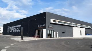 ZF Lifetec bleibt im Konzern. Ursprünglich wollte der Zulieferer die als Tochterunternehmen ausgegliederte Sparte der passiven Sicherheitstechnik verkaufen. (Bild: ZF Lifetec)