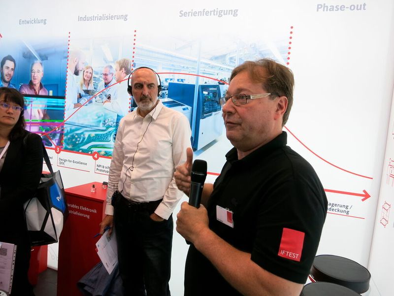 Peter Himsolt erklärte, was beim Produktlebenszyklus-Management von Medizinelektronik zu beachten ist... (Reinhardt/Devicemed)