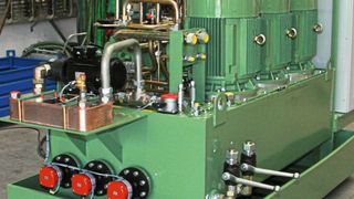 In vielen Anwendungen wird durch unnötiges Aufheizen und Kühlen jede Menge Energie verschwendet (hier 3 mal
1.250 kW Heizung und 10 KW Kühlung). (Bild: Hydropa)