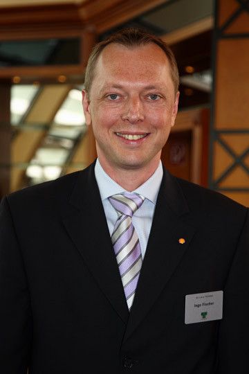 Konkurrenz belebt das Geschäft: Shell-Mann Ingo Fischer, Sales Manager für das Autohaus- und Werkstattgeschäft.  (Archiv: Vogel Business Media)