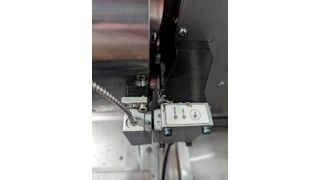 Kistlers TMS liefert hochauflösende Echtzeitmessungen auf rotierenden oder gerade bewegten Maschinenteilen. Die Datenübertragung gelingt problemlos ohne Kabel oder Batterien im 24/7-Betrieb, wie Kistler betont. (Bild: Kistler)