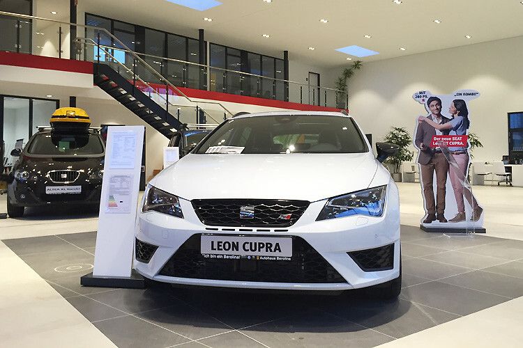 Der Seat Leon Cupra kann ordnungsgemäß in Szene gesetzt werden. (Foto: Autohaus Berolina)