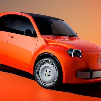 Ganz neu und doch typisch Ente: So soll der neue 2CV in spätestens zwei Jahren anrollen. (Bild: Citroën)