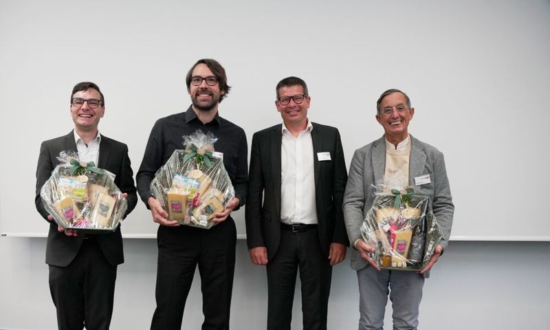 Die Referenten auf den TechDays mit Geschäftsführer Thomas Guglhör (2.v.r) 2025. (Bild: Kristin Rinortner)