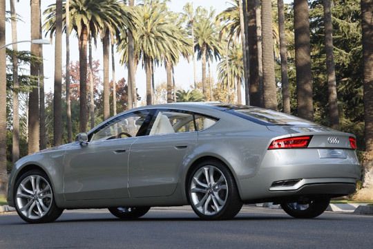 Die Studie des Audi A7 zeigt realitätsnah die Konturen der Serienversion. (Archiv: Vogel Business Media)