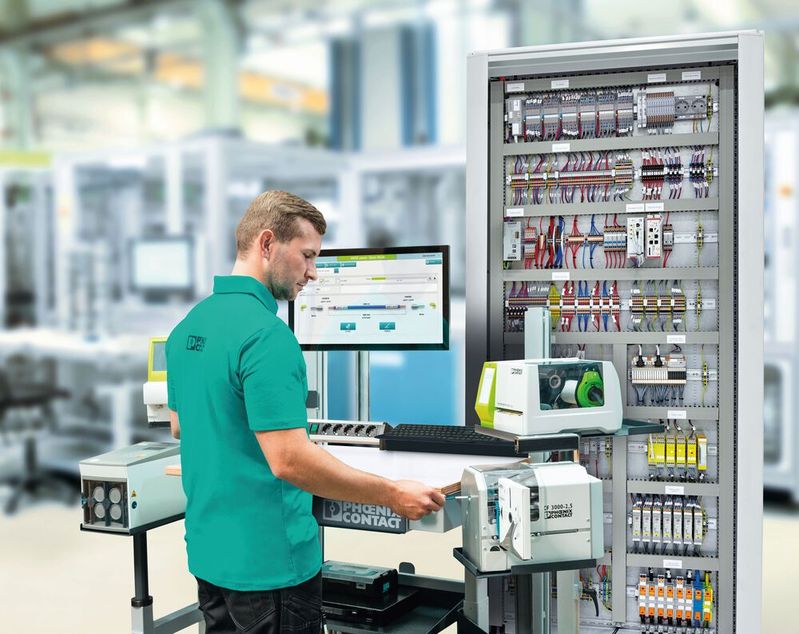 Der Prozess der Leitervorbereitung lässt sich durch die digitale Bereitstellung von Daten aus dem Engineering effizient und fehlerfrei gestalten. Der Prozess der Leitervorbereitung lässt sich durch die digitale Bereitstellung von Daten aus dem Engineering effizient und fehlerfrei gestalten.