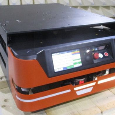 Die UL-3100-Zertifizierung bewertet die elektrische und mechanische Sicherheit der Transportroboter. (Bild: Safelog)