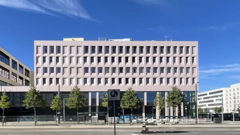 Architektonisches Statement mit nachhaltigem Aluminium.(Bild:  Novelis, Simmel)