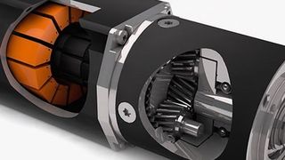 Der BG 95 dPro ist der erste Servomotor mit einer Spitzenleistung bis 3900 W, der bei Kleinspannung bis 60 V kein externes Steuergerät benötigt, da er diese hoch integriert beinhaltet. (Dunkermotoren GmbH)