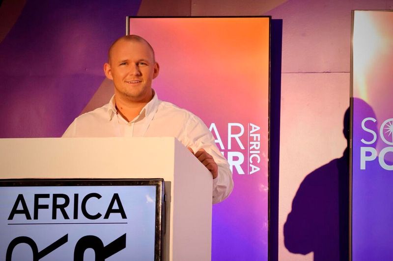 Dominic Multerer, Interim Executive & Advisor bei der Dominic Multerer GmbH, sieht Marketing 2026 als datengestütztes Produkt, das mit eigenen Growth Assets langfristig wettbewerbsfähig bleiben muss. (Bild: Dominic Multerer)