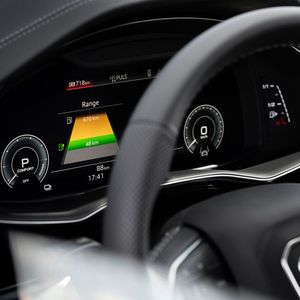 Die Batterie des Q8 Plug-in-Hybrids hat knapp 18 Kilowattstunden.(Bild:  Audi)