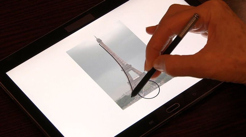 2018 hat Siemens die App Catchbook für seine CAD-Software vorgestellt. Damit können NX-Anwender ganz schnell und einfach Skizzieren und Nachzeichnen. ( Siemens PLM Software)