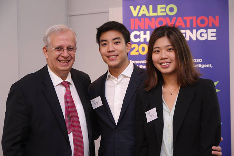 Gleich drei Teams erhielten in der Kategorie „Ideen zur neuartigen Nutzung von Fahrzeugen“ einen Preis: Das Team Globalist (University of Tokyo)... (Valeo)