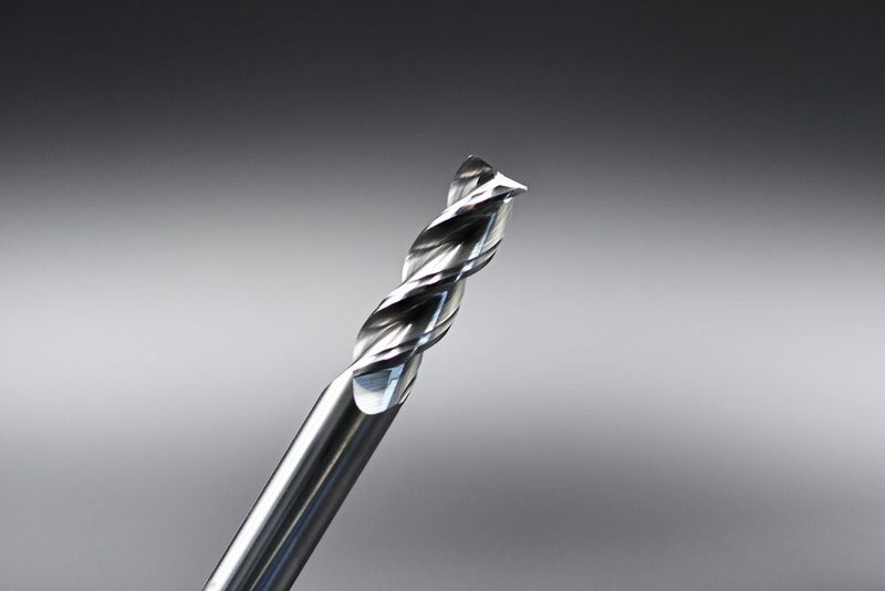 Proto-Line HC403 ist als dreischneidiges HSC-Torusfräswerkzeug mit geringer Wärmeentwicklung ideal für technische Kunststoffe. (Bild: Hufschmied Zerspanungssysteme)