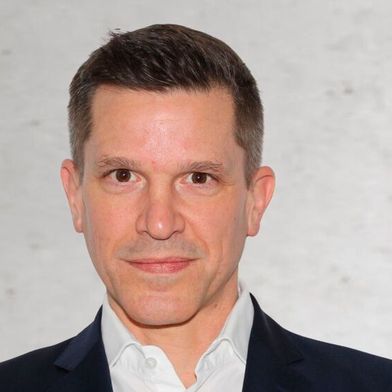 Philipp Loth ist der neue Director Logistics & Light Industrial bei der Periskop Logistics GmbH. Er wird hauptsächlich von Frankfurt am Main aus operieren. (Bild: Periskop Logistics)